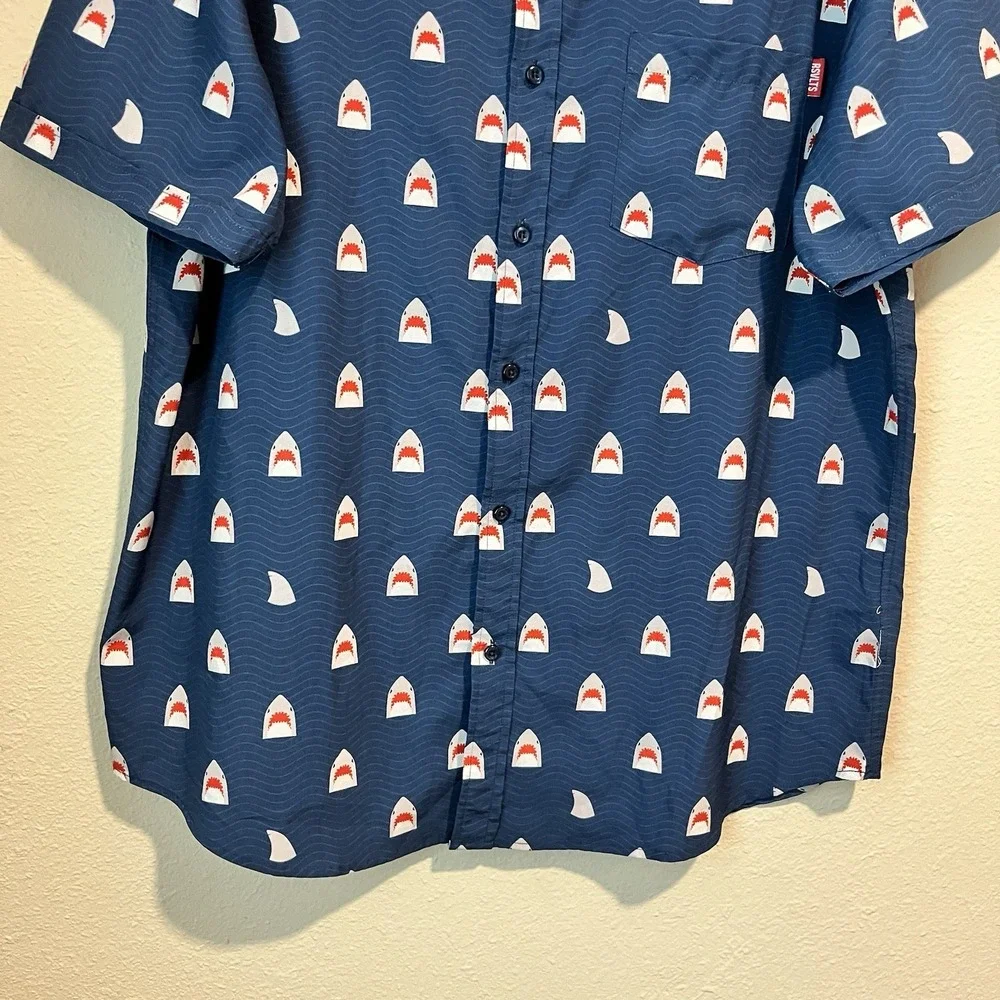 RSVLTS Men's Shirt Size XL Chomp Shark Shirt Short Sleeve Blue Button Up Summery - Picture 4 of 11